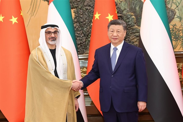 Xi Jinping, BAE Abu Dabi Veliaht Prensi ile görüştü Xi Jinping, BAE Abu Dabi Veliaht Prensi ile görüştü