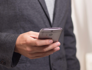 Tajani, İranlı mevkidaşı Arakçi ile telefon görüşmesi gerçekleştirdi