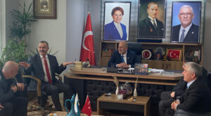 İYİ Parti Bursa İl Başkanlığı’nda Gemlik esnafının sorunları görüşüldü