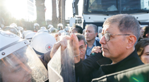 Tugay: Meslek fabrikası izmir halkına geri verilene kadar buradayım