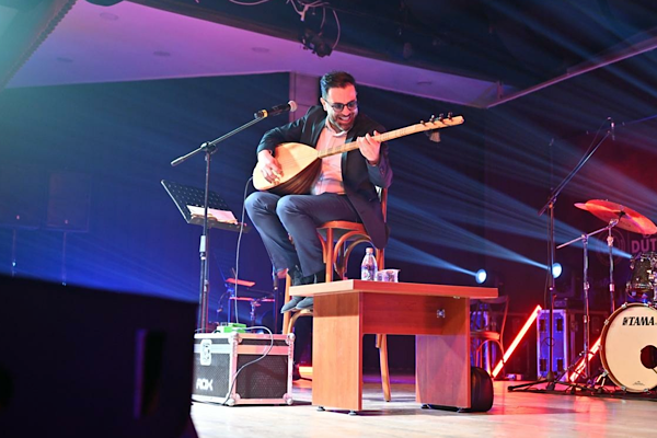 Manisa’da “Türkülerle Anadolu” gecesi gerçekleştirildi Manisa’da “Türkülerle Anadolu” gecesi gerçekleştirildi