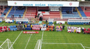 Kepez’de 23 Nisan U11 Futbol Turnuvası düzenlendi