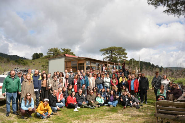 Balıkesir’de 14. Uygulamalı Tıbbi ve Aromatik Bitkiler Yetiştiriciliği Kursu tamamlandı Balıkesir’de 14. Uygulamalı Tıbbi ve Aromatik Bitkiler Yetiştiriciliği Kursu tamamlandı