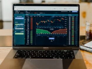 BIST şirketlerinin planlanan nakit temettü dağıtım tarihleri açıklandı