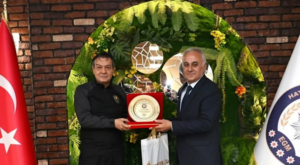 Hatay’da emekli polisler onurlandırıldı