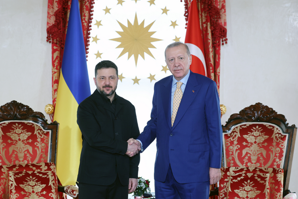 Cumhurbaşkanı Erdoğan, Ukrayna Devlet Başkanı Zelenski ile bir araya geldi
