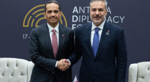 Al Thani, Türkiye Dışişleri Bakanı Fidan ile bir araya geldi