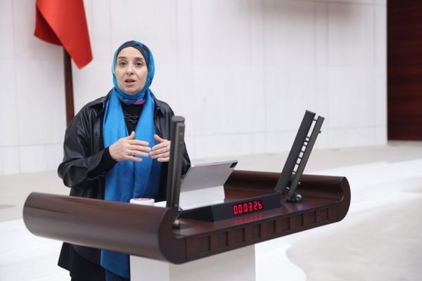 Esen’den MESEM açıklaması: Bu eğitim değil, açıkça sömürüdür Esen’den MESEM açıklaması: Bu eğitim değil, açıkça sömürüdür