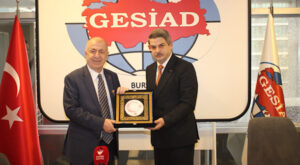 Özdağ, GESİAD’ı ziyaret ederek genç iş insanlarıyla bir araya geldi