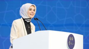 Göktaş, Diyanet İşleri Başkanı Arpaguş ile görüştü