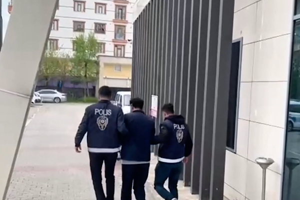 Şanlıurfa merkezli 11 ilde dolandırıcılık operasyonu: 42 gözaltı