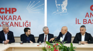 Başkan Yavaş, CHP Ankara İl Başkanlığı’nı ziyaret etti
