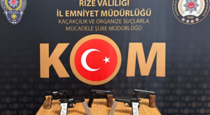 Rize’de operasyonda çok sayıda silah ele geçirildi