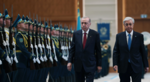 Cumhurbaşkanı Erdoğan, Astana’da resmî törenle karşılandı