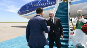 Aliyev, çalışma ziyareti için Kazakistan’a geldi