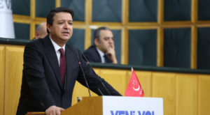 Arıkan: Siyasi lekeler rozet değiştirerek temizlenemez