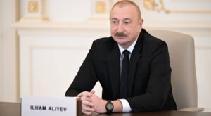 Aliyev: Savaşan bir halk olduğumuzu tüm dünyaya göstereceğiz
