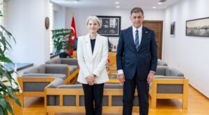 Başkan Tugay: Geleceğimizi güvence altına almalıyız