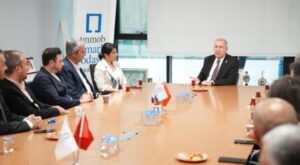 Özdağ, Bursa’da Meslek Odaları ve Esnaf Odası’nı ziyaret etti