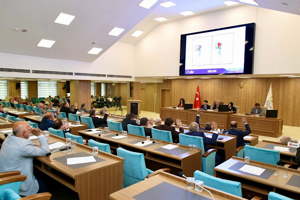 Başkan Güler yeni projeleri anlattı Başkan Güler yeni projeleri anlattı