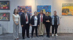 “Kan Ağlayan Zelo” sergisi Şanlıurfa’da sanatseverlerle buluştu