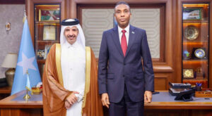 Somali Başbakanı Barre, Katar Büyükelçisi Al Nuaimi ile bir araya geldi