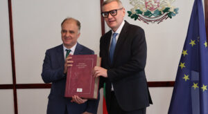 Miloshev, Bulgaristan Kültür Bakanlığı görevini Todorov’dan devraldı