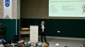 ABB’ den ebeveynlere akran zorbalığı eğitimi verildi