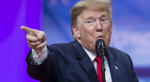 Trump’tan AB menşeli otomobil ve kamyonlara yüzde 25 tarife kararı