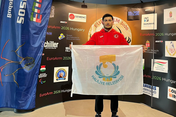 Ocakoğlu Avrupa üçüncüsü oldu Ocakoğlu Avrupa üçüncüsü oldu