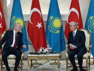 Cumhurbaşkanı Erdoğan’a Kazakistan’dan “Hoca Ahmet Yesevi Nişanı” Cumhurbaşkanı Erdoğan’a Kazakistan’dan “Hoca Ahmet Yesevi Nişanı”