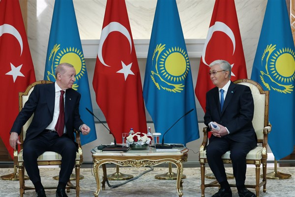 Cumhurbaşkanı Erdoğan’a Kazakistan’dan “Hoca Ahmet Yesevi Nişanı” Cumhurbaşkanı Erdoğan’a Kazakistan’dan “Hoca Ahmet Yesevi Nişanı”