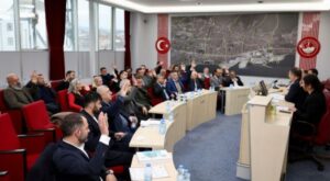 Derince Belediyesi filosuna 12 yeni araç ekliyor