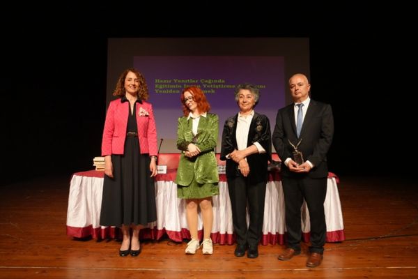 Felsefe Buluşmalarında eğitim sorunları ele alındı Felsefe Buluşmalarında eğitim sorunları ele alındı