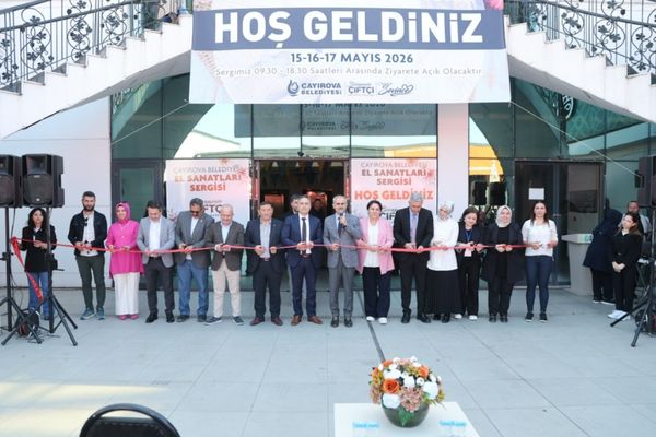 Çayırova’da el sanatları sergisi açıldı Çayırova’da el sanatları sergisi açıldı