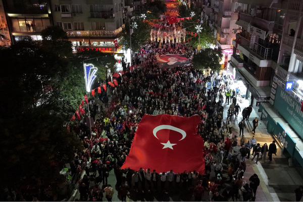 Manisa’da 19 Mayıs coşkusu drone gösterisiyle kutlanacak Manisa’da 19 Mayıs coşkusu drone gösterisiyle kutlanacak