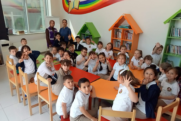 İzmit Belediyesi Kadın Girişimciler Merkezi, öğrencileri ağırladı İzmit Belediyesi Kadın Girişimciler Merkezi, öğrencileri ağırladı