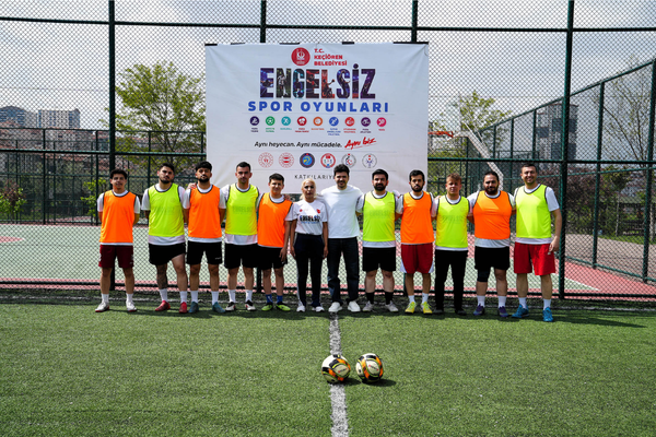 Engelsiz spor oyunlarında özel sporcular sahada buluştu Engelsiz spor oyunlarında özel sporcular sahada buluştu
