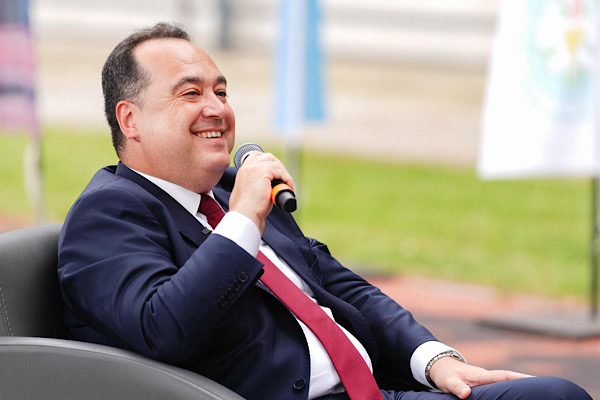 Başkan Dutlulu, 19 Mayıs etkinlikleri kapsamında gençlerle bir araya geldi Başkan Dutlulu, 19 Mayıs etkinlikleri kapsamında gençlerle bir araya geldi