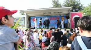 Osmaniye’de Anneler Günü’ne Özel Uçurtma Şenliği düzenlendi