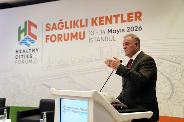 Aslan: Tüm çalışmalarımızın odağında insan yaşamı var Aslan: Tüm çalışmalarımızın odağında insan yaşamı var
