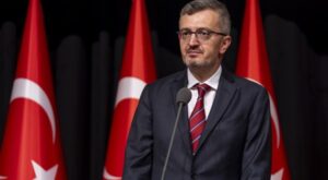 Duran: İnanıyorum ki, geleceğin Türkiyesini gençler inşa edecek