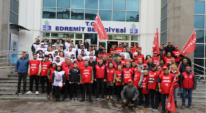 Edremit’te 1 Mayıs kutlandı