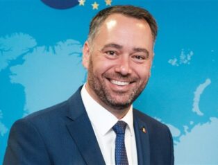 Prevot: Belçika, Çin ile ekonomik iş birliğine açık