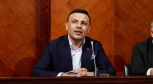 Çelik: Mahkumiyet değil özgürlük diyen milletin evlatlarıyız