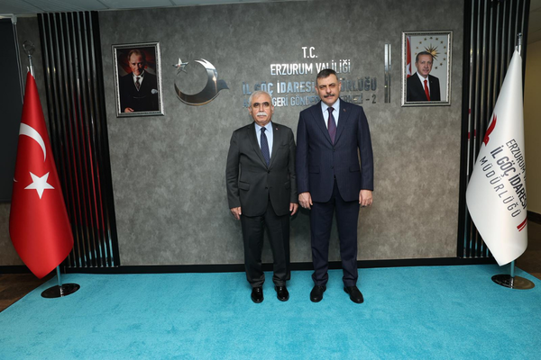 Çiftçi ve AYM heyeti Aşkale Geri Gönderme Merkezi’ni inceledi Çiftçi ve AYM heyeti Aşkale Geri Gönderme Merkezi’ni inceledi
