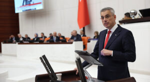 Sağlık Bakanı Memişoğlu, Eczacı Çözüm Kongresi’ne katıldı