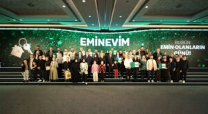 Eminevim 2026’nın ilk tapu teslim törenini düzenledi