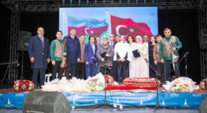 İzmir–Bakü kardeşlik bağının 40’ıncı yılı Kültürpark’ta kutlandı