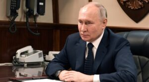 Putin, Lukashenko’nu Moskova’da ağırladı